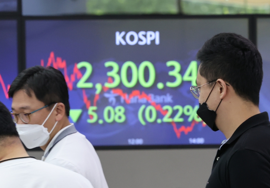 Seoul shares down for 4th day to hit fresh 20-month low amid recession woes