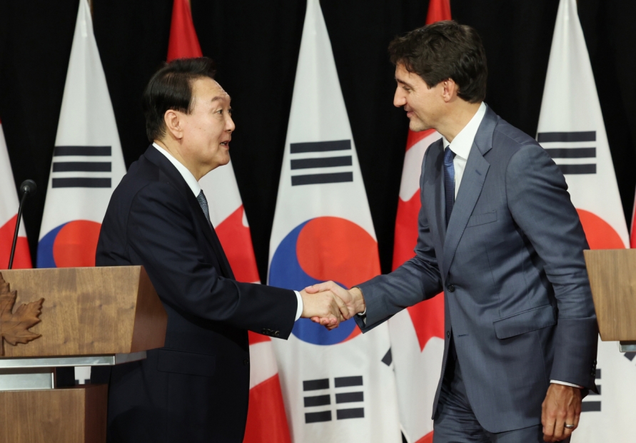 Yoon, Trudeau agree to strengthen cooperation on minerals for stable supply chains