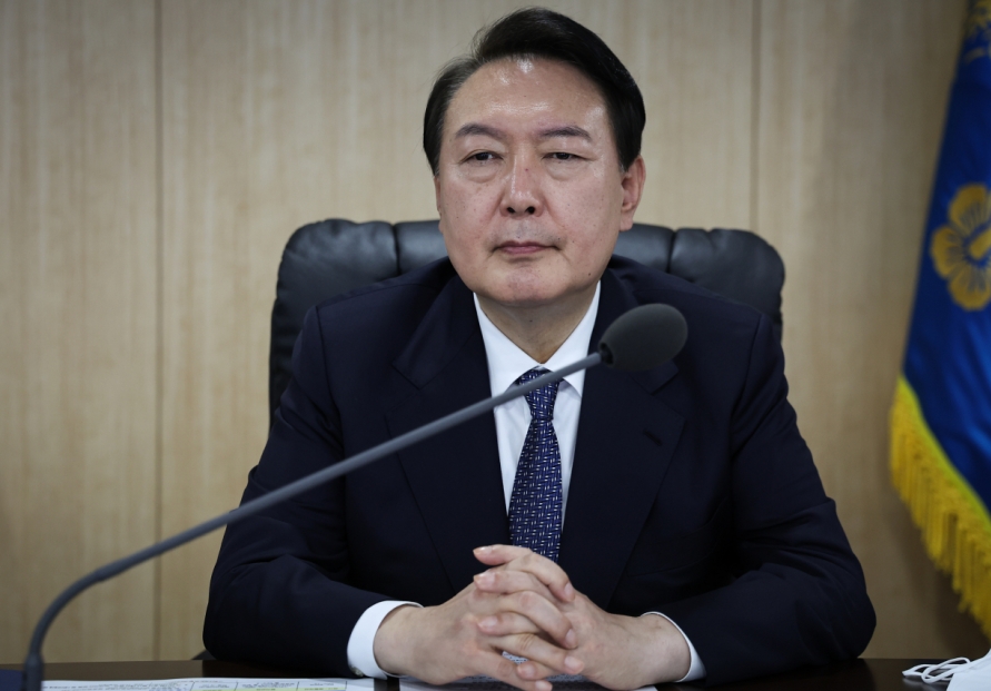 Yoon, Kishida to hold phone talks following N. Korean missile launch