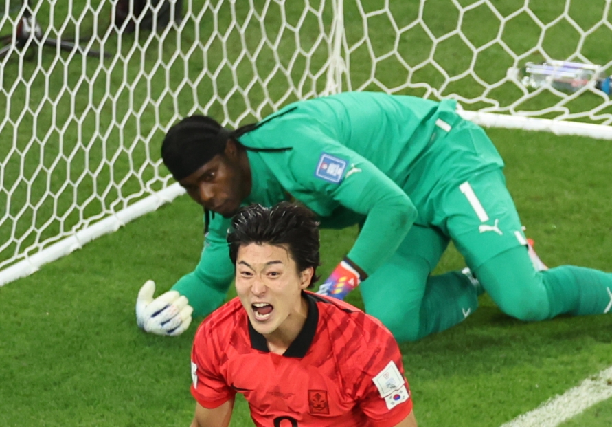 [World Cup]Not just a pretty face: Cho Gue-sung earns fame with heroics vs Ghana