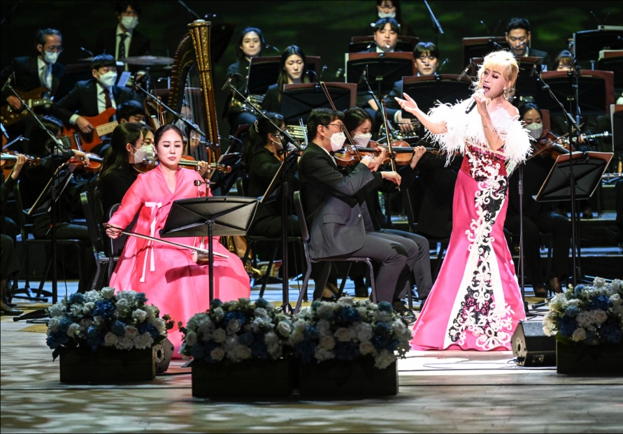 Sumi Jo takes stage to celebrate diversity, comfort underprivileged