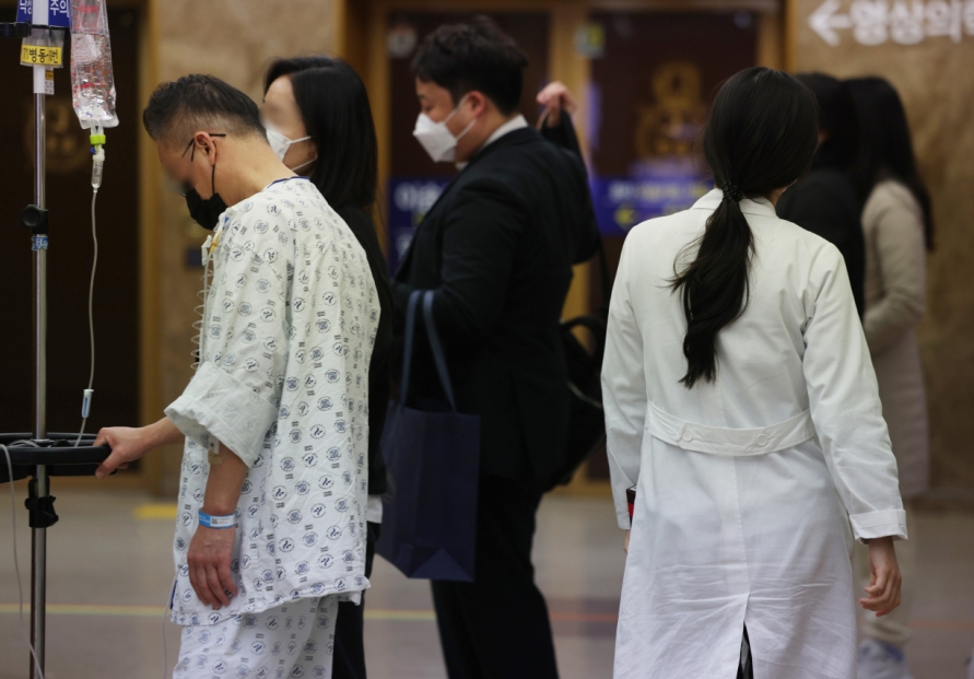 Deadline looms over trainee doctors’ walkout