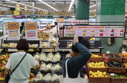 Govt. to reduce tariffs on fresh food imports to curb inflation