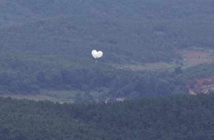 North Korean trash balloon falls on Seoul presidential office