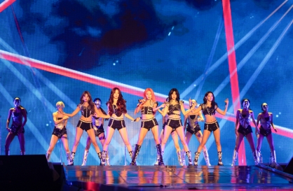[Herald Review] (G)I-dle kicks off 'iDOL' world tour