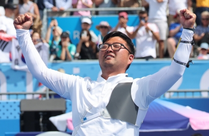 Kim Woo-jin wins men's individual archery title for 3rd gold in Paris