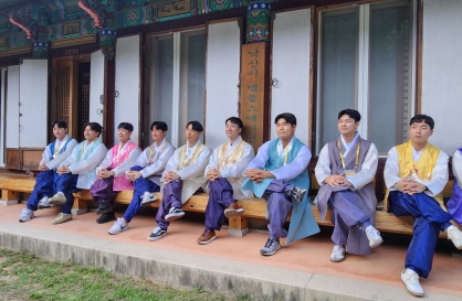 Matchmaking at Buddhist temple