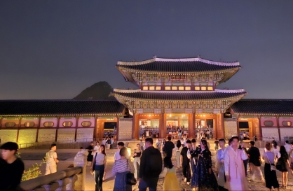 Gyeongbokgung to resume opening at night