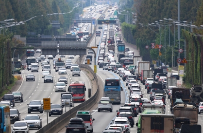 Highway trash spikes during Chuseok