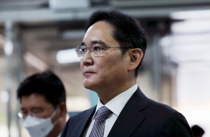 Samsung entangled in legal risks amid calls for drastic reform