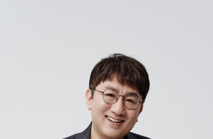 Hybe consolidates chairman Bang Si-hyuk’s regime with leadership changes