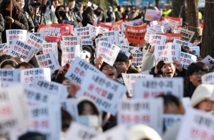 Small minority of young 'shy Yoon supporters' emerge in Korea's polarized politics