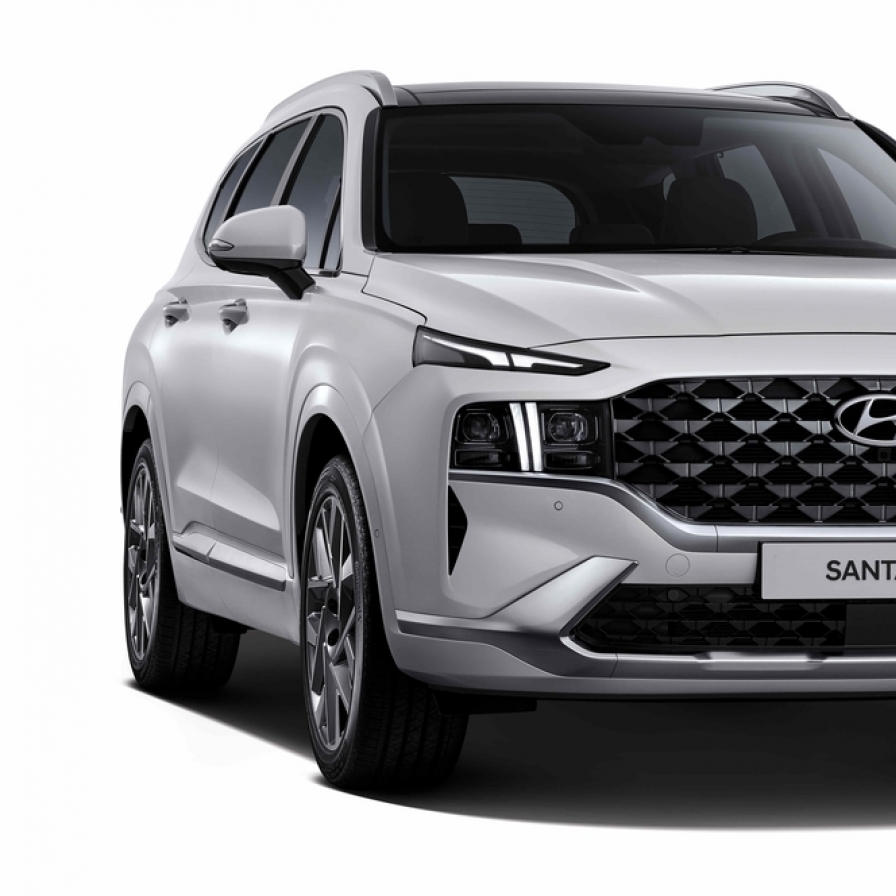 Hyundai to launch upgraded Santa Fe SUV this month