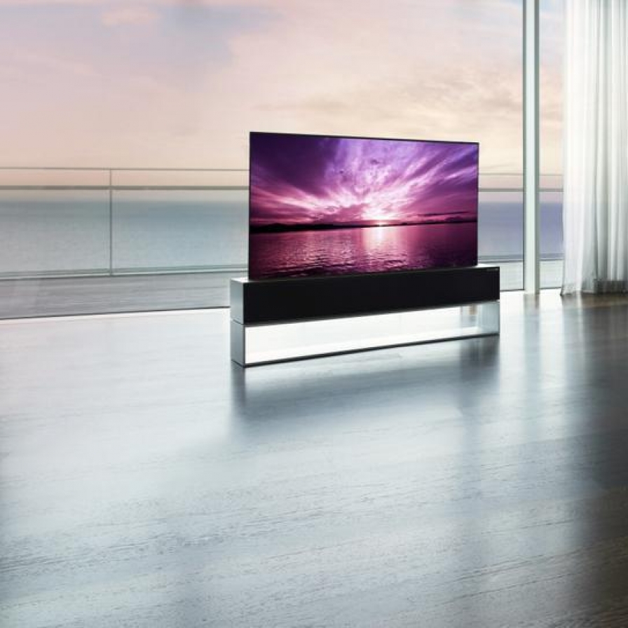 LG Electronics launches rollable TV in S. Korea for 100m won