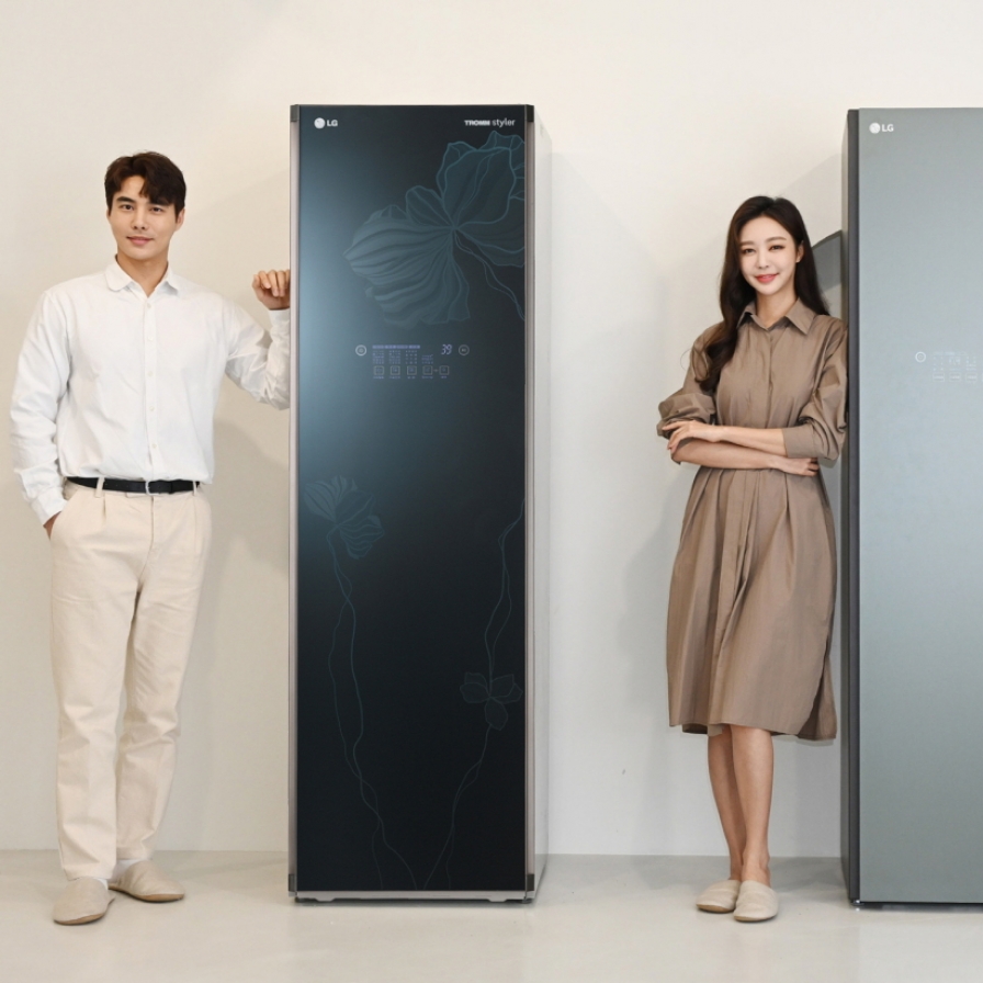 [Eye on Business] 10th anniversary of Styler: Electronic closet invented by LG creates new market