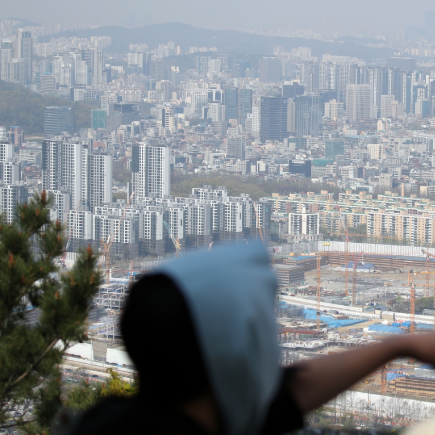 [Feature] Korea’s aging society faces burden of rising debts, heavy taxes
