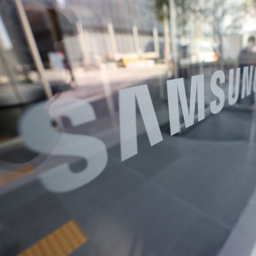 Samsung sees chip recovery in Q2 after forecast-beating Q1 results