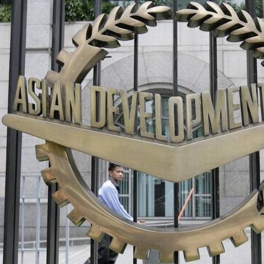 ADB maintains S. Korea’s growth outlook at 4%, trims projection for Asia