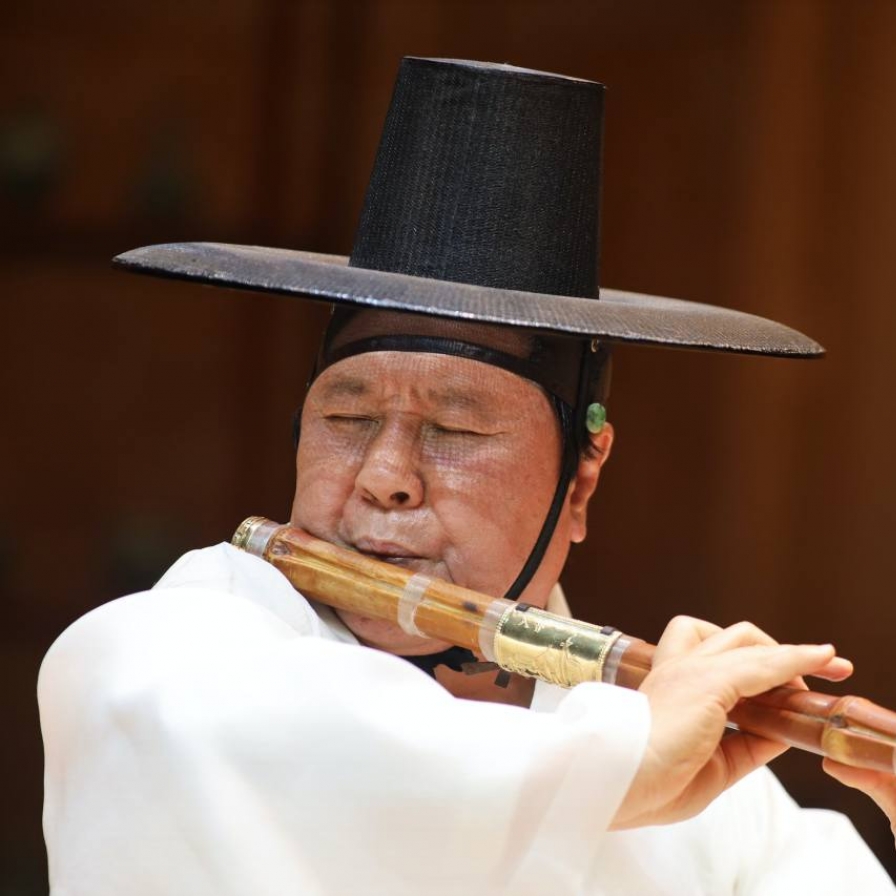 [Visual History of Korea] Daegeum: Korean bamboo flute hits all the right notes