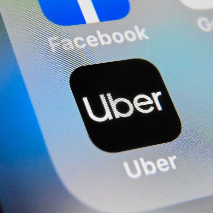 Uber courts drivers by letting them pick rides