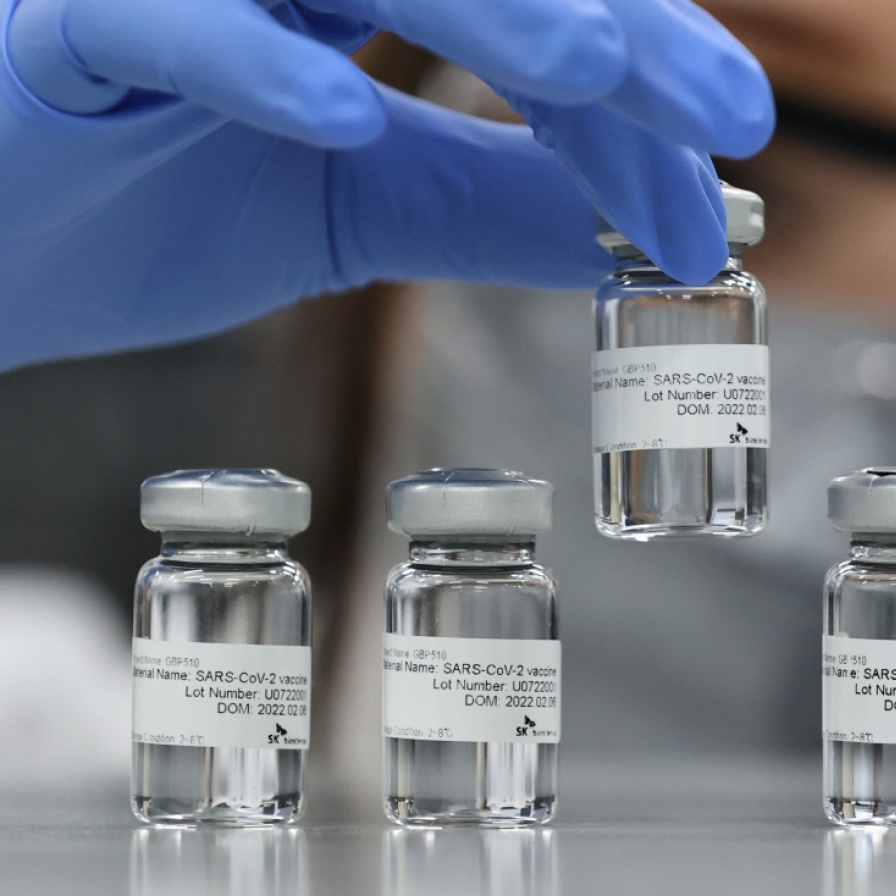 Production of S. Korea’s first COVID-19 vaccine suspended