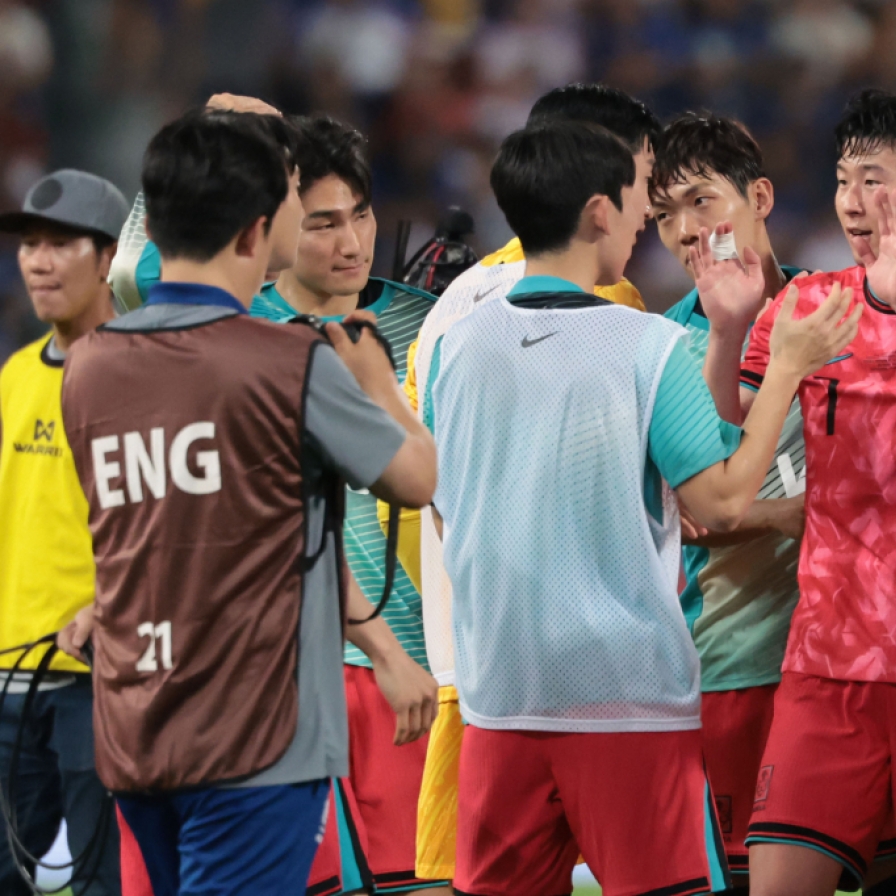 With Olympics looming, nat'l football caretaker coach not interested in double duty