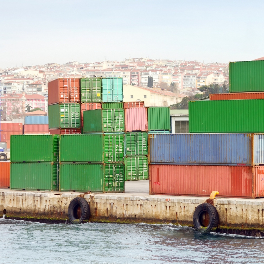 Exports extend gains to 8th straight month in May