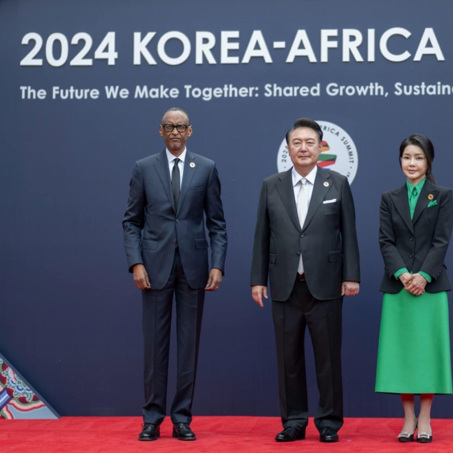 [Herald Interview] S. Korea's assistance to Africa is an investment, says Rwandan president