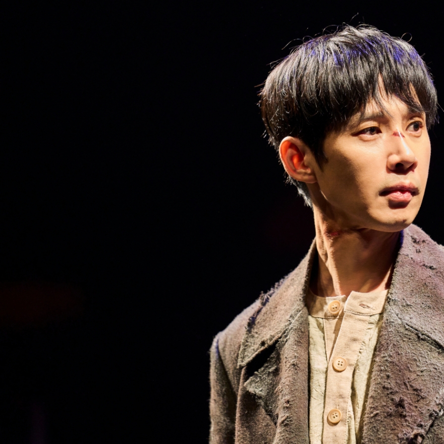 [Herald Review] In play 'Trigger,' weary rifle retells Korea's turbulent history