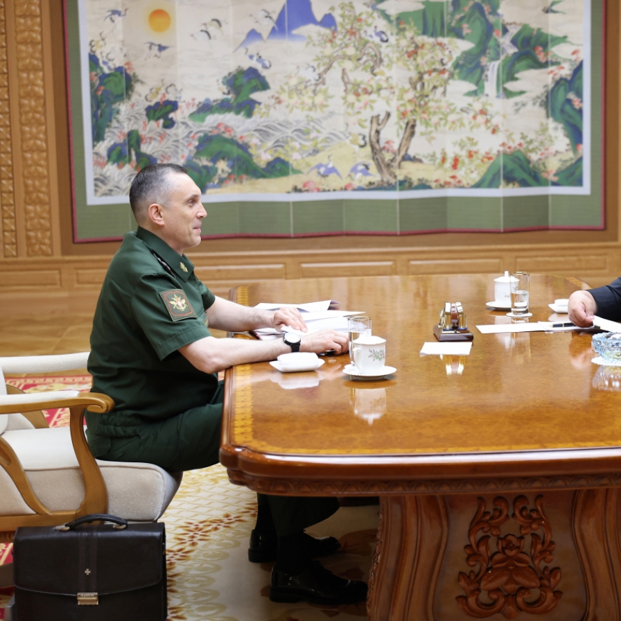 N. Korean leader discusses military ties with visiting Russian vice defense minister