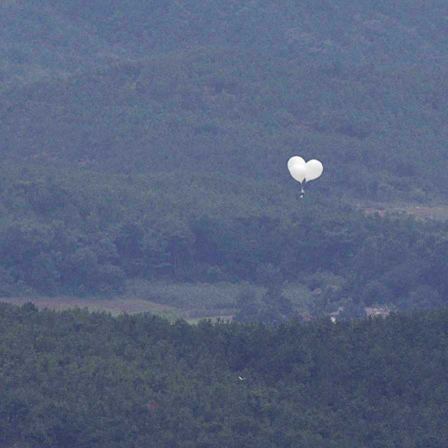 North Korean trash balloon falls on Seoul presidential office