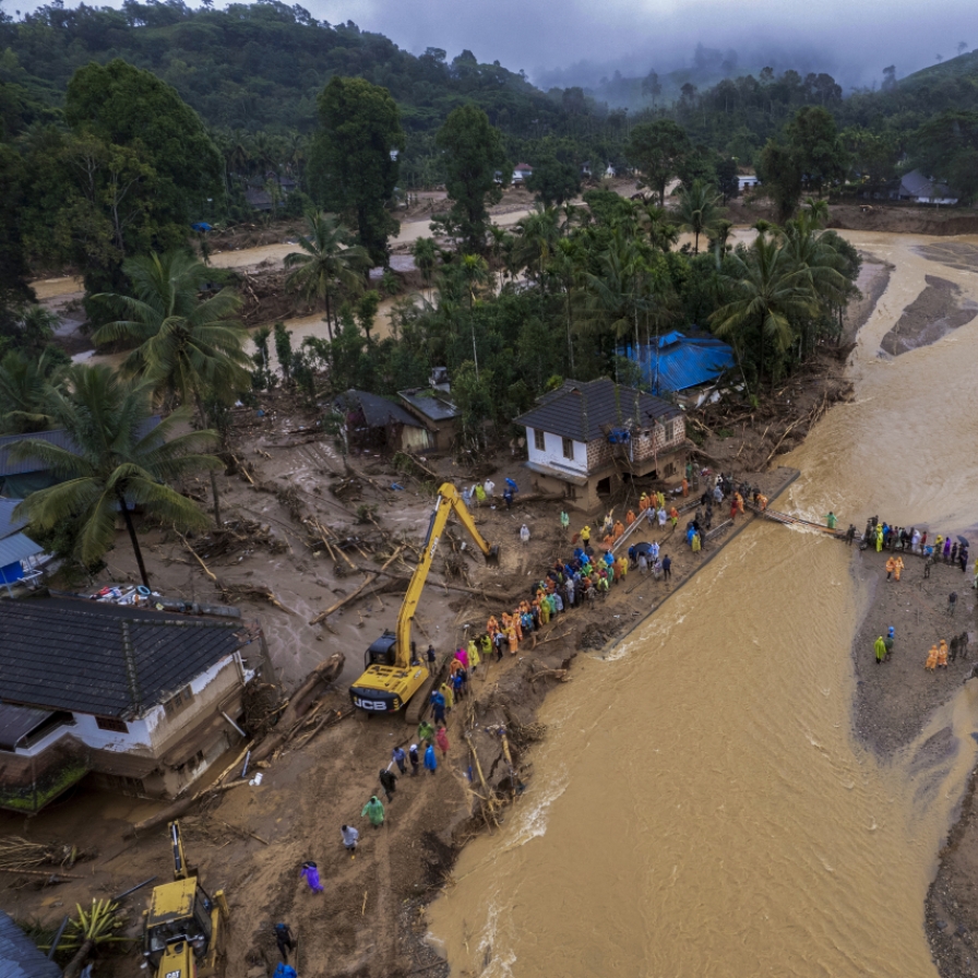 Death toll in India landslides at 188, more people feared trapped