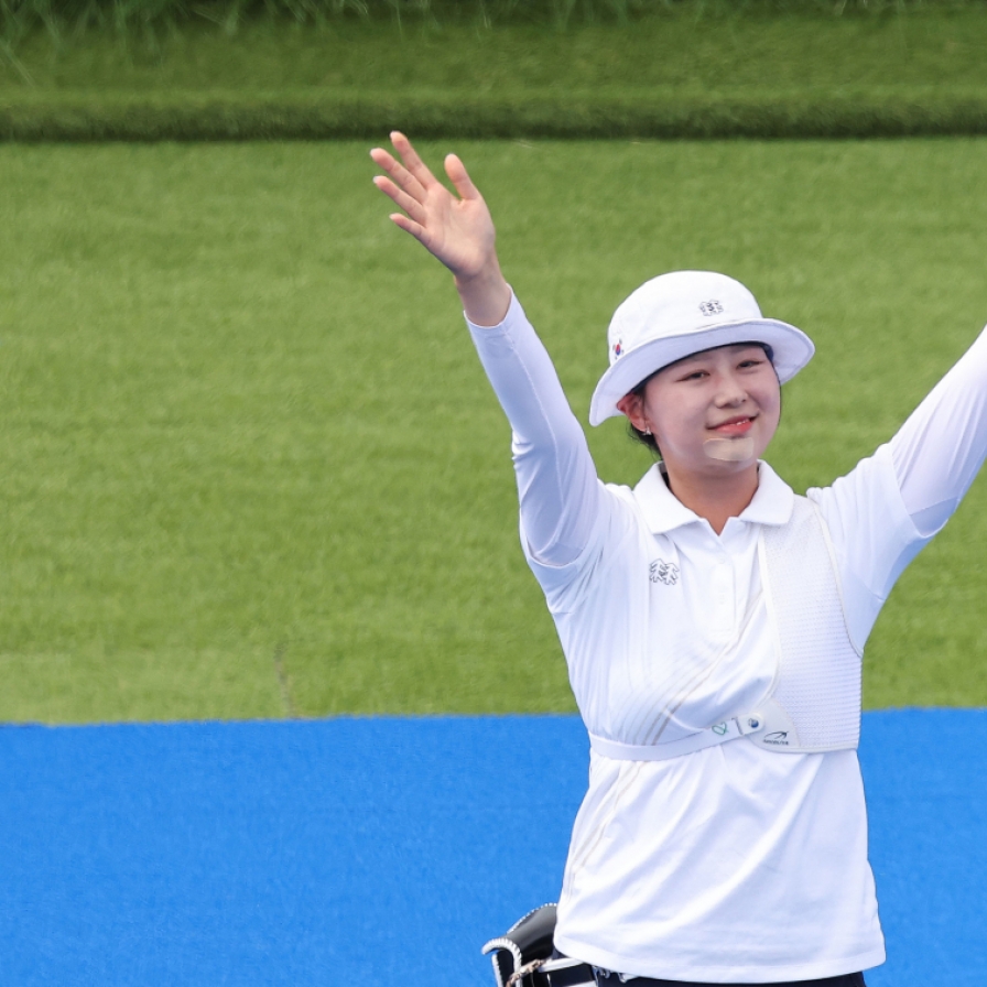 Lim Si-hyeon wins gold in women's archery individual event for 3rd gold in Paris