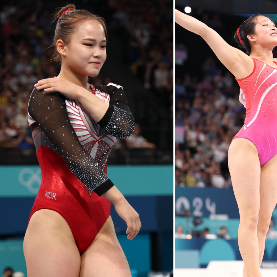 From cold shoulder to selfie together, two Koreas' encounter at Olympics