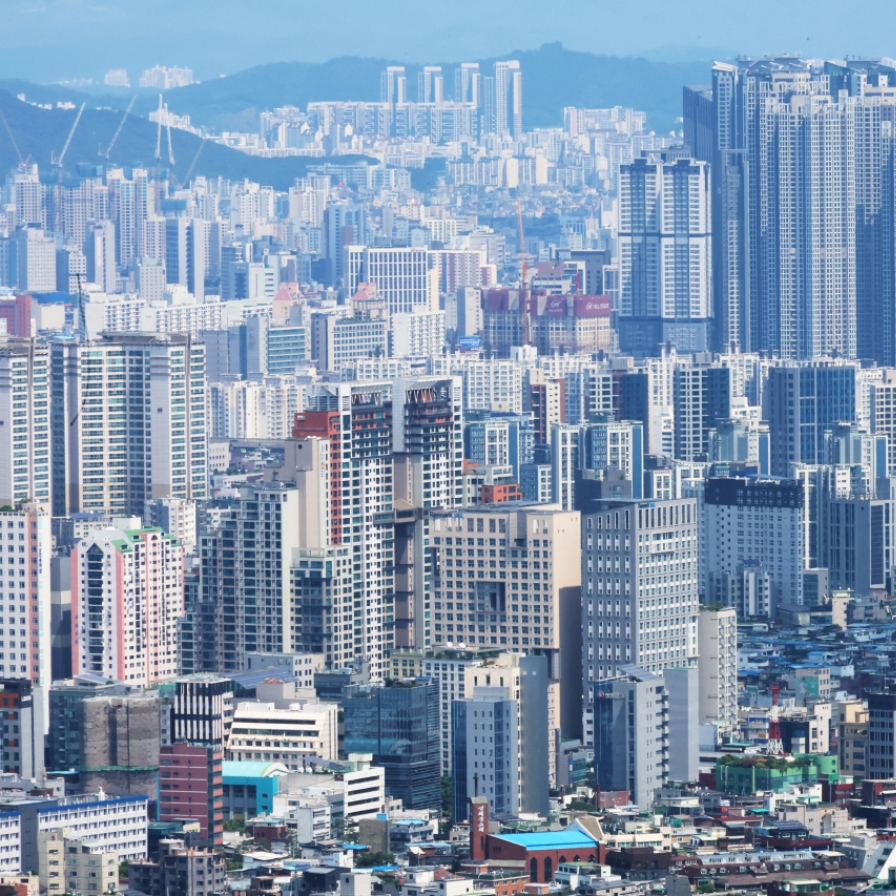 Banks tighten curbs on mortgage loans amid worries over rising home prices in Seoul