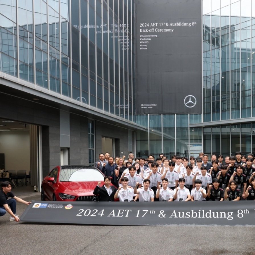 [Photo news] Mercedes-Benz trains next auto experts