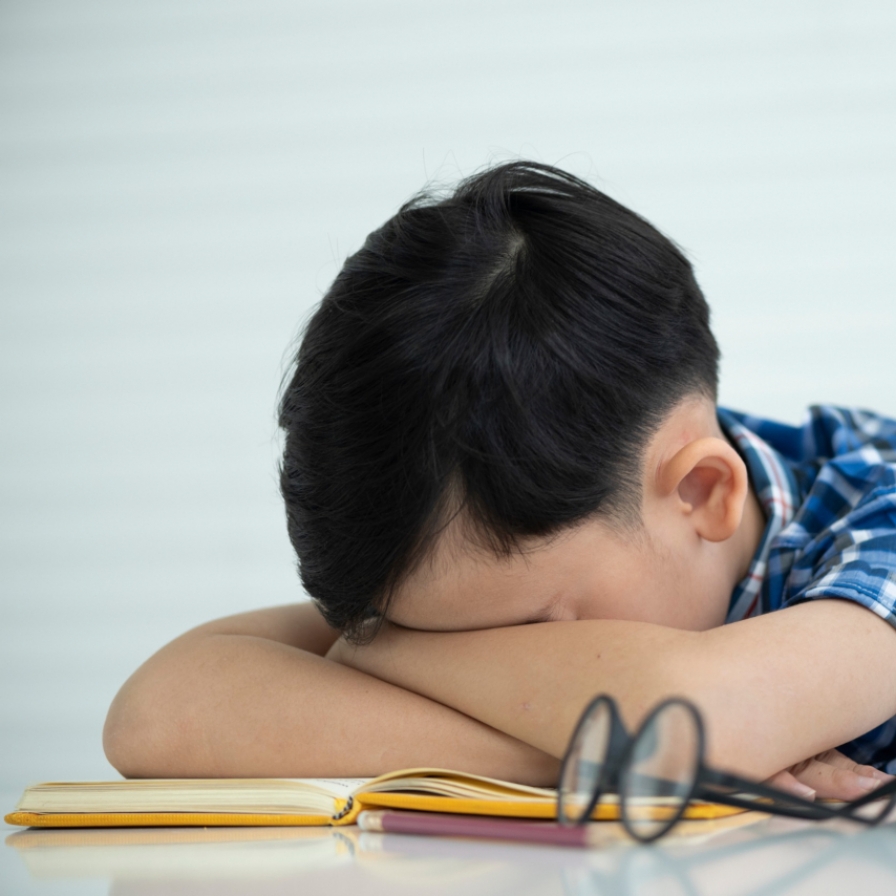 Students suffer sleep deprivation, fatigue, suicidal thoughts