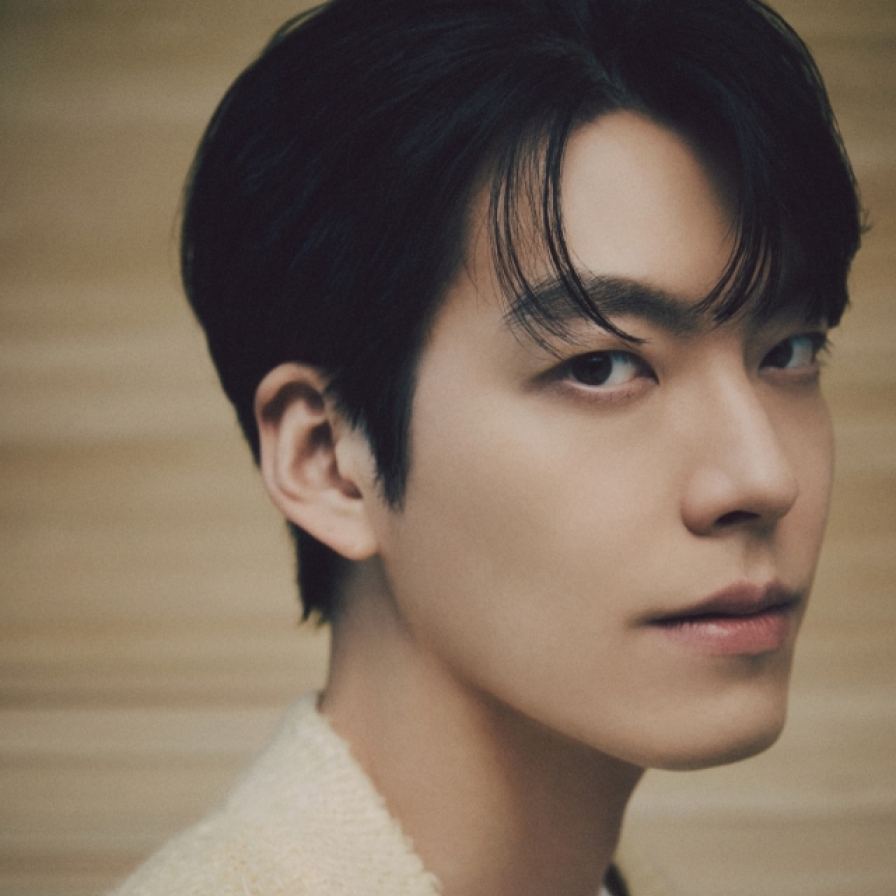 [Herald Interview] Kim Woo-bin grew to appreciate ‘unseen’ heroes with ‘Officer Black Belt’