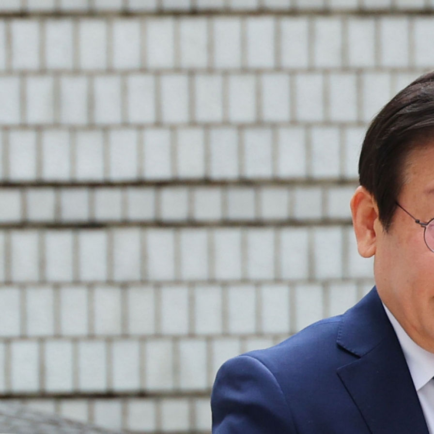 Prosecutors set to request sentencing for opposition leader over alleged perjury subornation