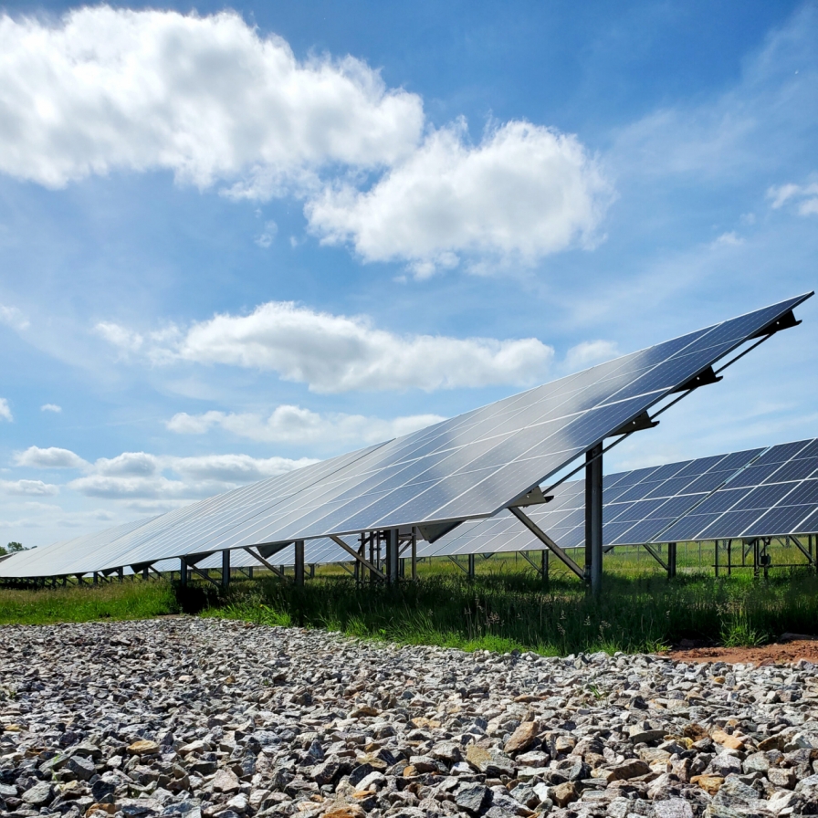 Hanwha Qcells sells 142 MW solar power project in Washington