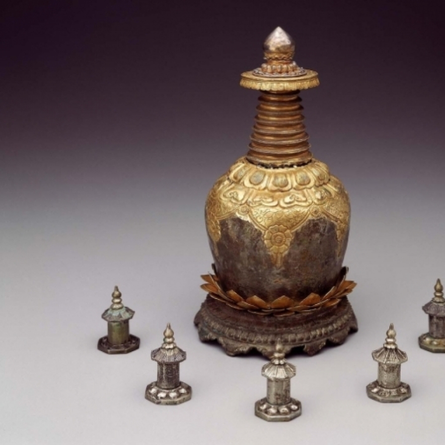 Talks over loan of Buddhist relics drag on over terms