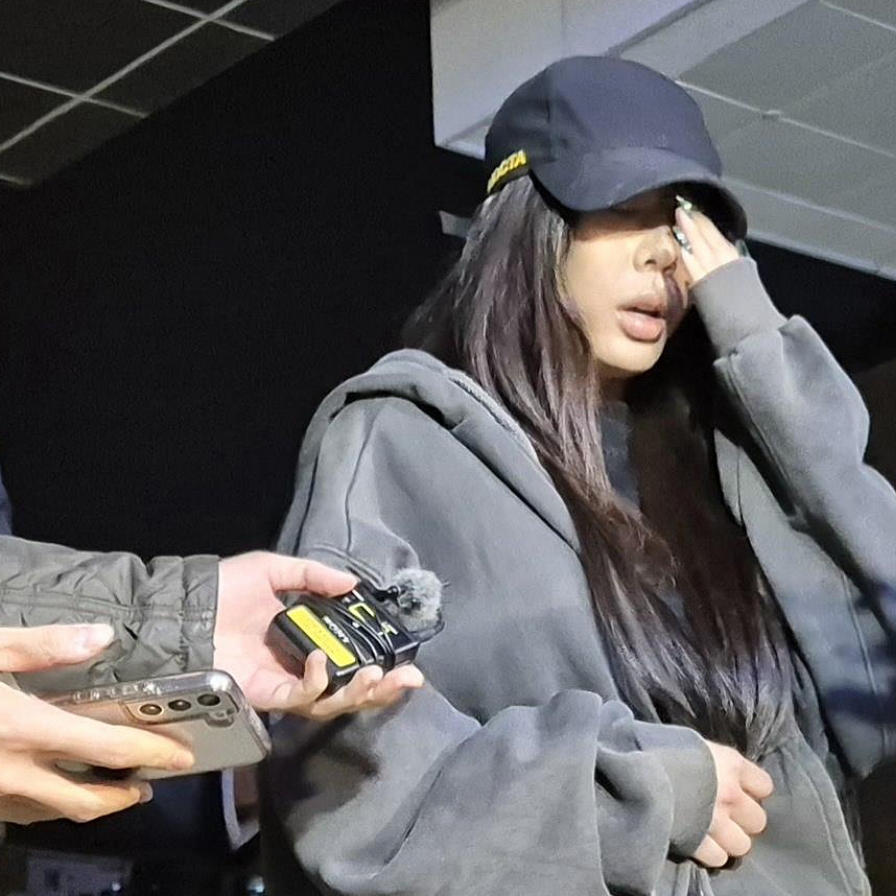 Jessi apologizes for assault case involving fan