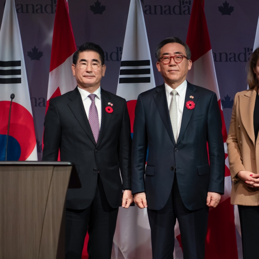 S. Korea, Canada demand withdrawal of N. Korean troops from Russia