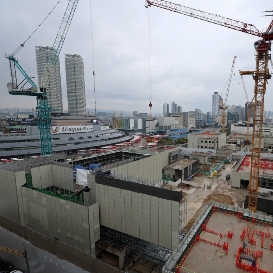 Prosecutors demand up to 10 yrs imprisonment for officials over Gwangju apartment collapse