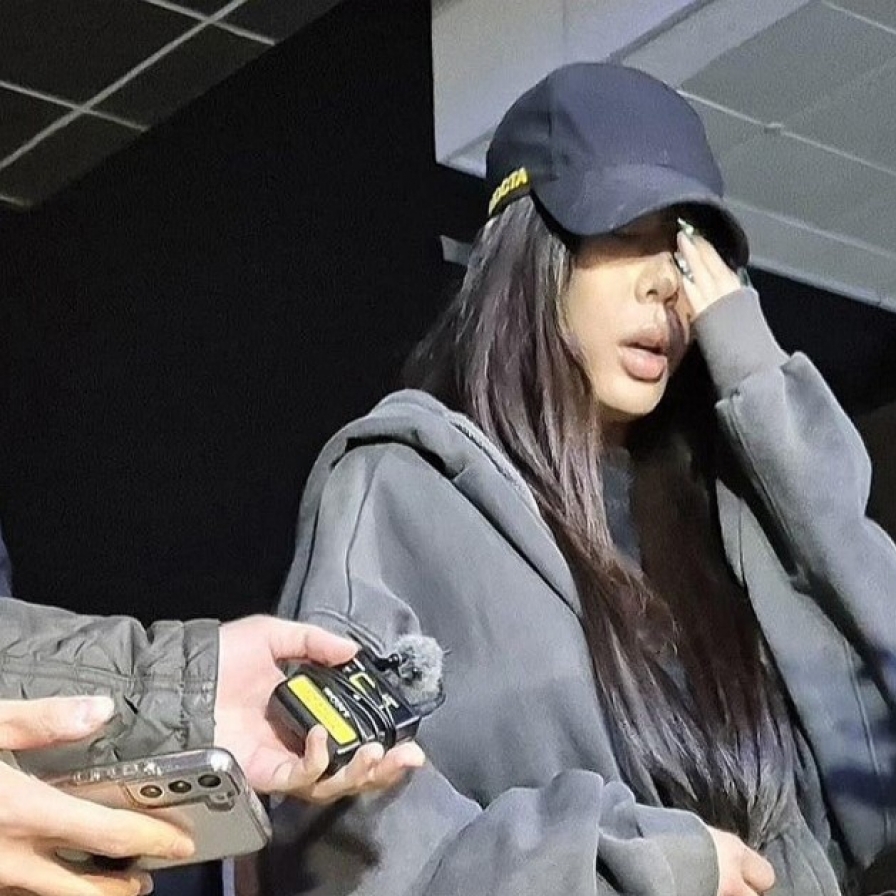 Police clear Jessi of charges in fan assault case