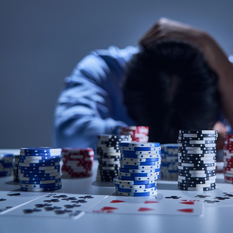 Police uncover over 4,700 minors in crackdown on online gambling