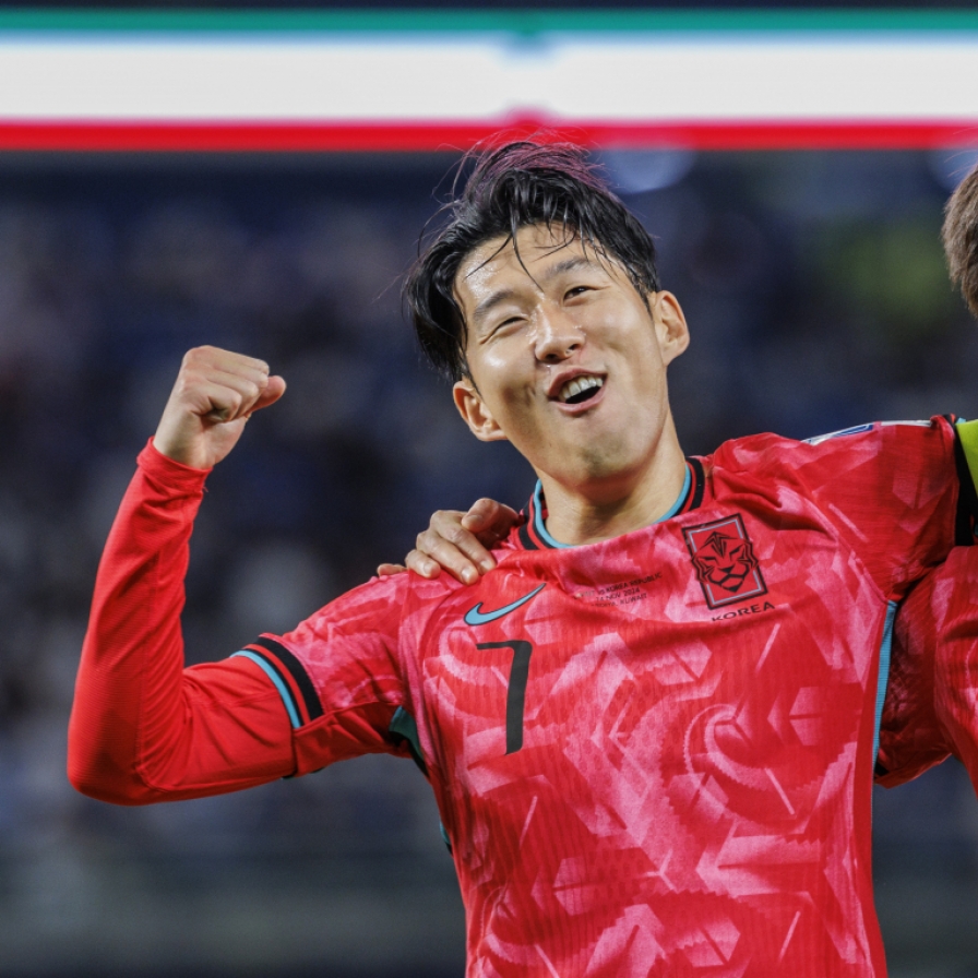 Sonny scores in return as S. Korea beat Kuwait for 4th consecutive win in World Cup qualifying