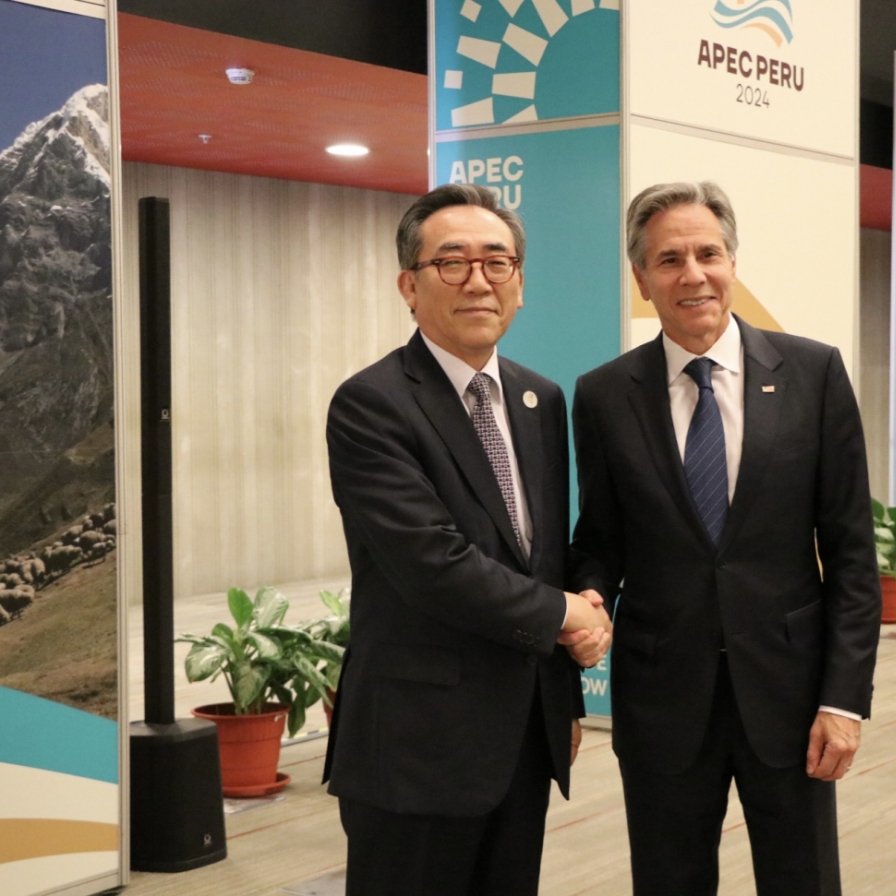 FM Cho, Blinken hold talks on margins of APEC summit in Peru