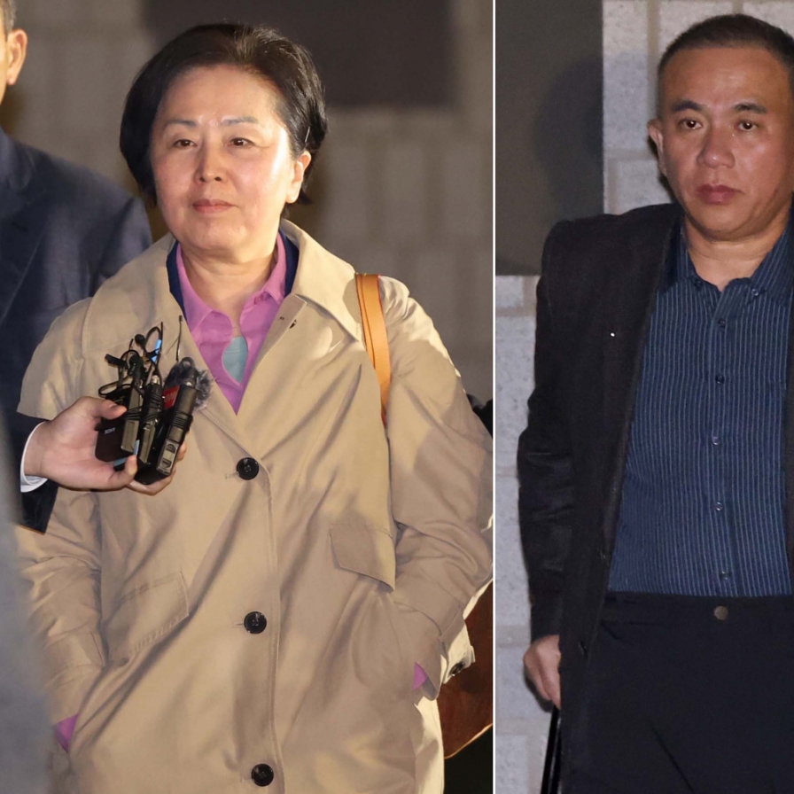 Arrest warrants issued for political broker, ex-lawmaker in Yoon-linked scandal