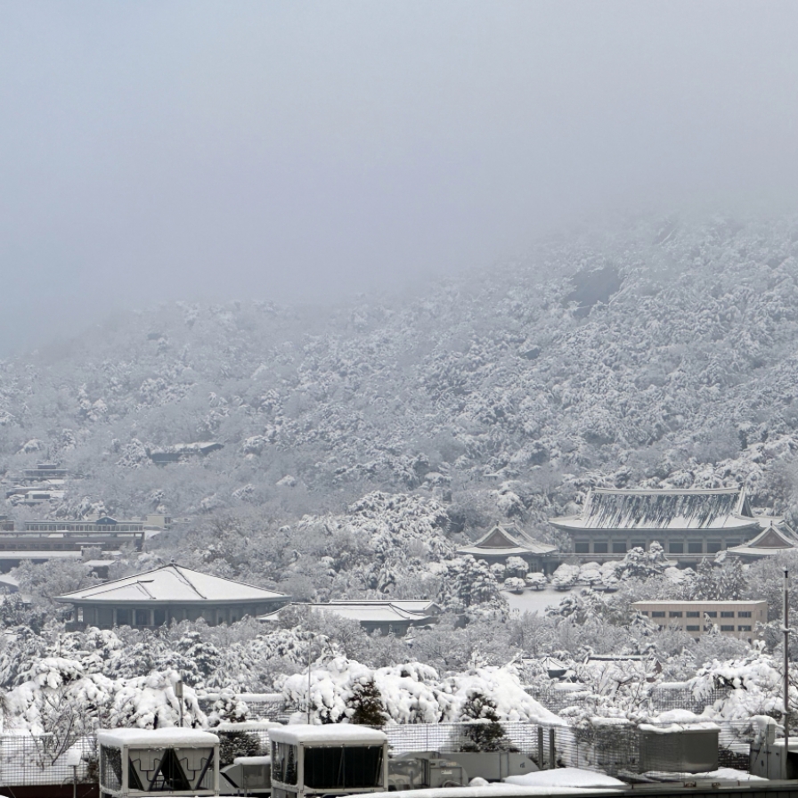 Heavy, wet snow to fall more often this winter